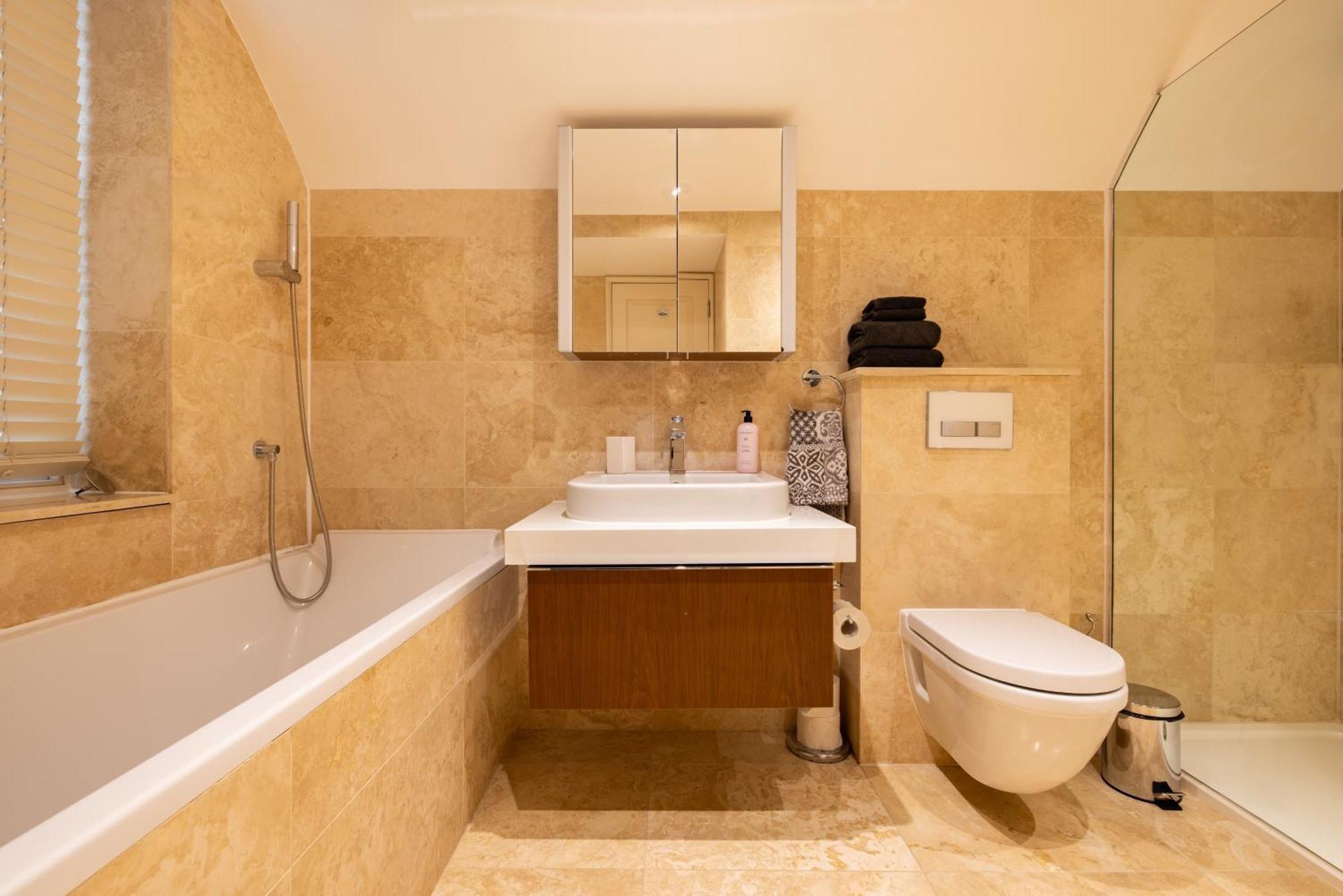Paddington 7-bed 13-guest Massive House W Patio Apartamento Londres
