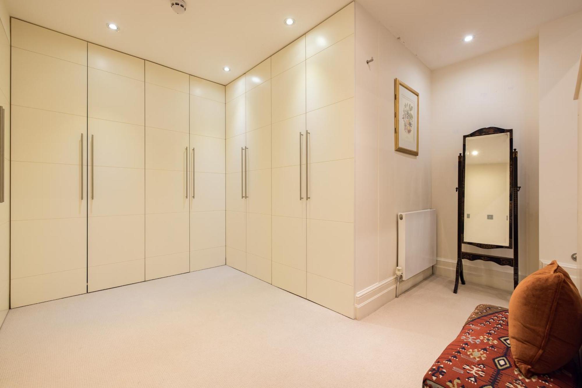Paddington 7-bed 13-guest Massive House W Patio Apartamento